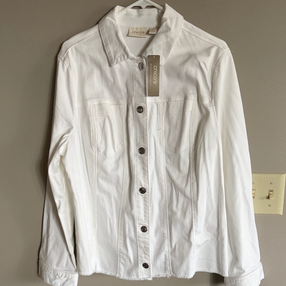Chico's sz 3 White Jean Jacket